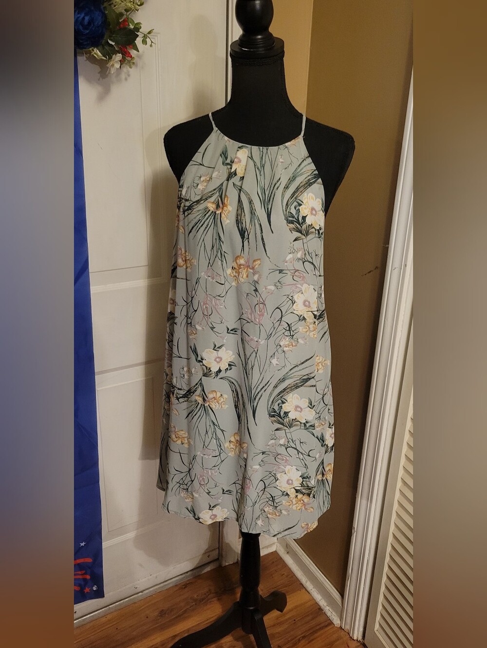 LTX Light Green Halter-neck, Floral Pattern Shift Dress, Size L